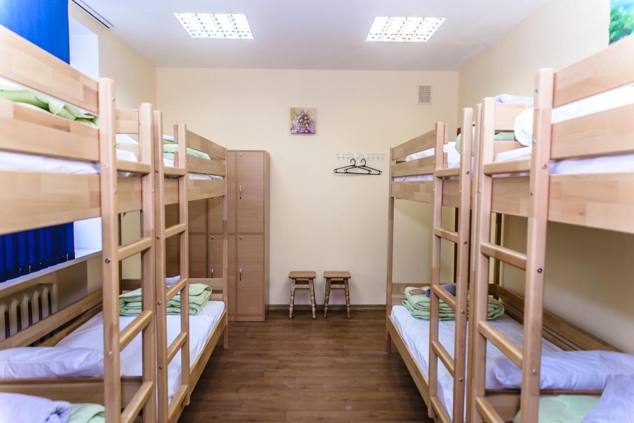 Botanic Globus Hostel Kiev Exterior foto